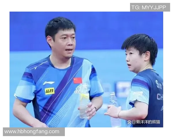 2号球服背后的传奇人物探秘：他如何在绿茵场上书写辉煌篇章